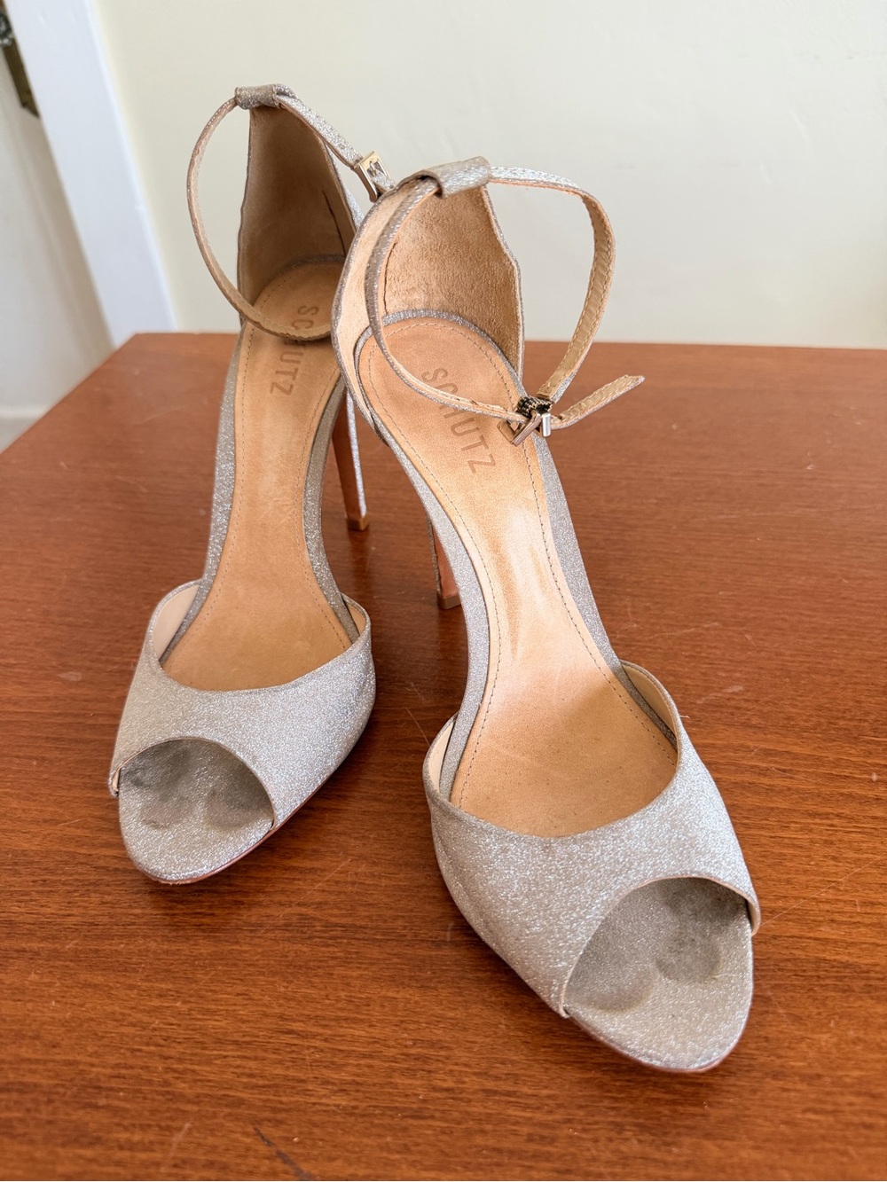Schutz Sasha Lee Silver Glitter Peep Toe Ankle Strap Heels Size 10B